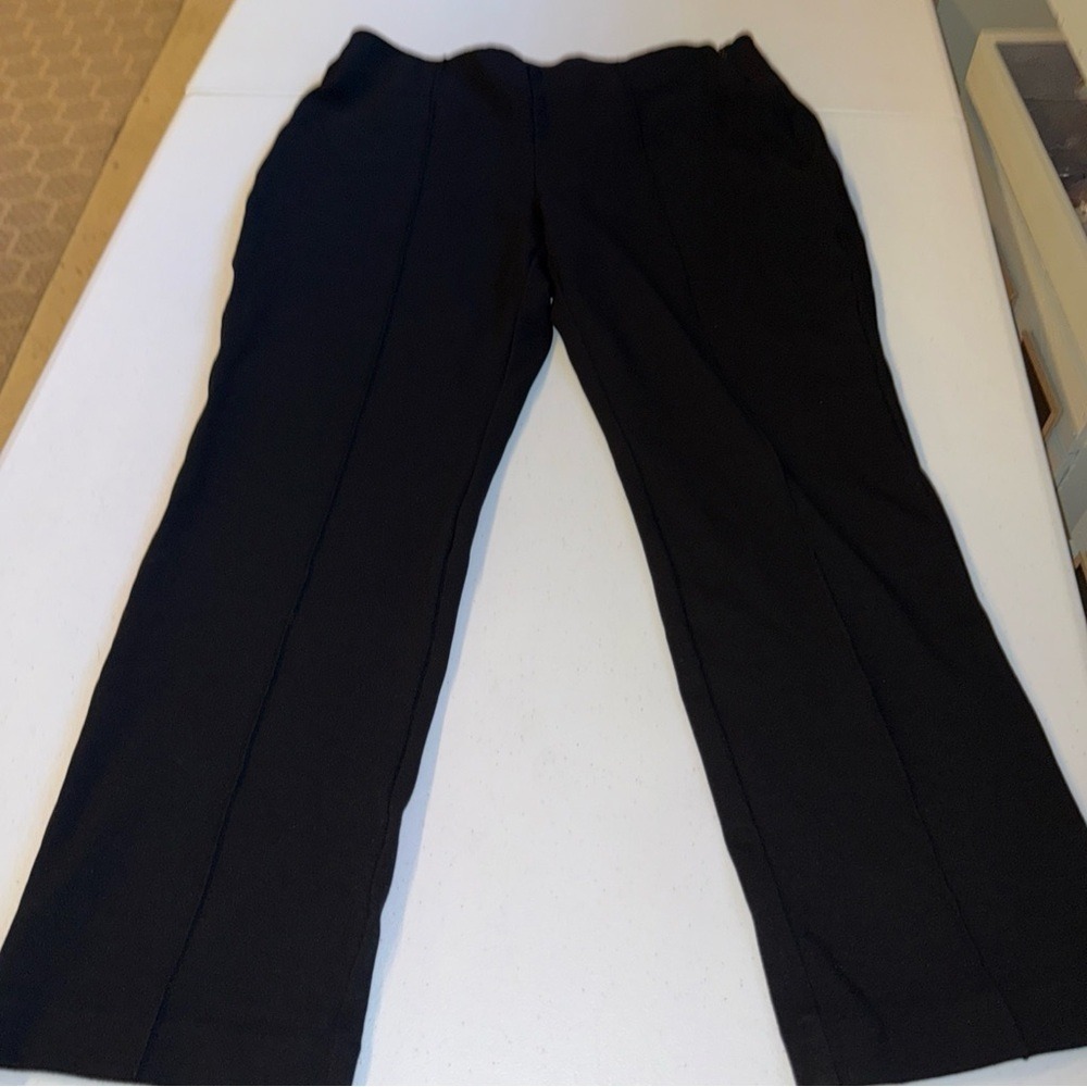 Chicos Black Pull On Side Zip Trousers Size 1 Medium Stretch Career Pants C629
